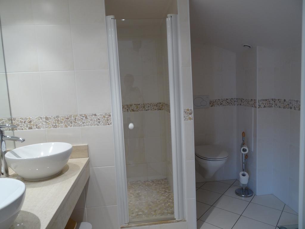 Bed and Breakfast Gentilhommiere De Collonges Prissé Zimmer foto
